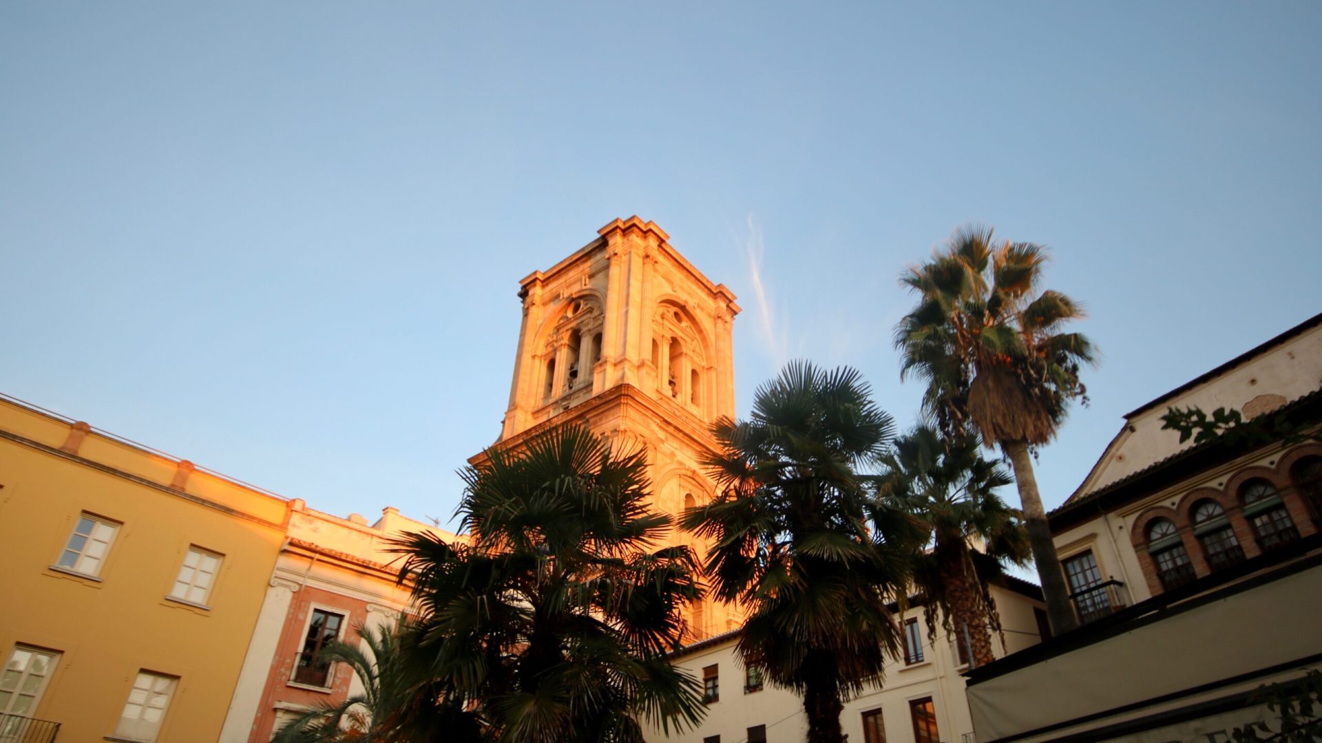 AA_Catedral_de_Granada_unsplash_cs5izz