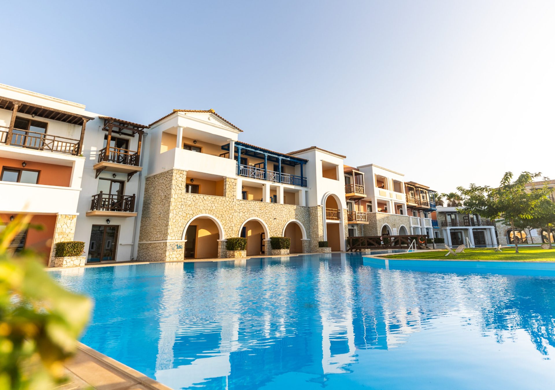 AA_Hotel-Aldemar-_N1A7703-HDR_fbojjz