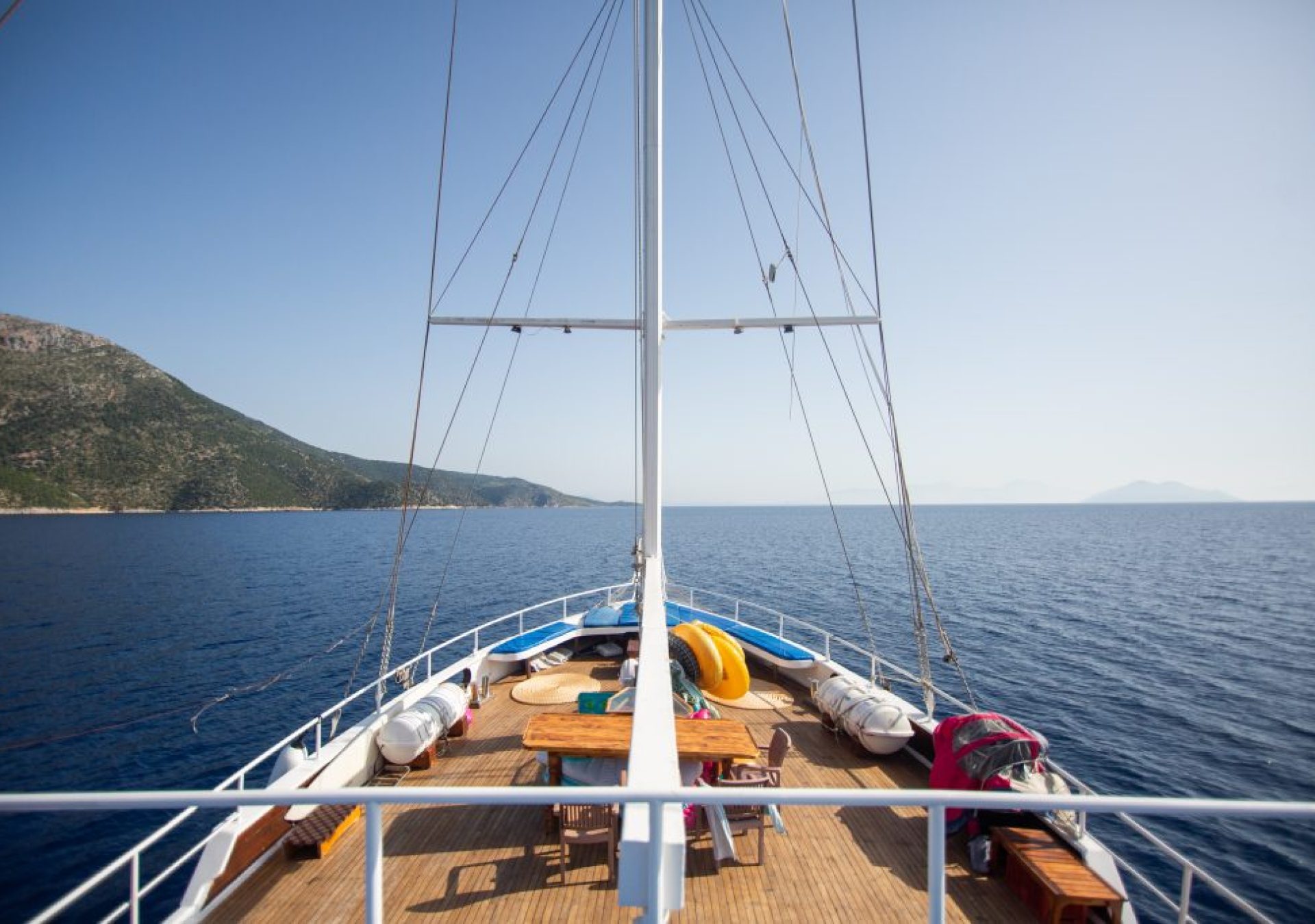 Harmony_Cruise_Deck_a8busk