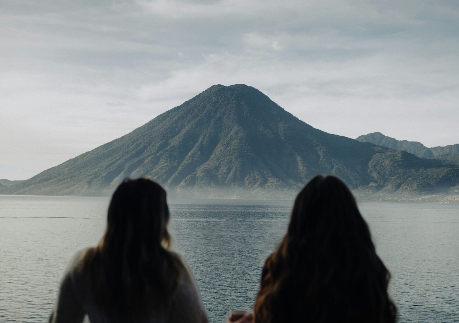 Lake_AtitlC3A1n-_Guatemala-jose-figueroa-NVkWuKqElOE-unsplash_r2hw2n