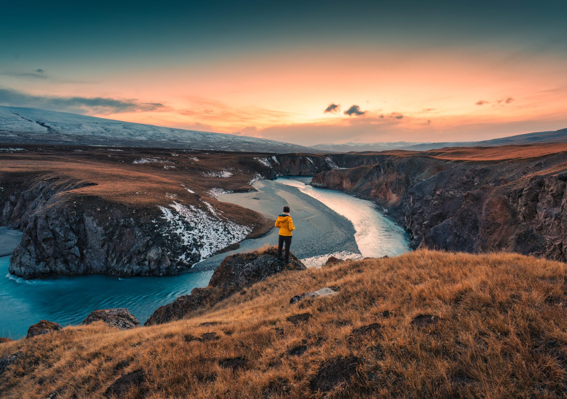 SaryJazValley-Kirgistan-AdobeStock_1968211174_ovb3ro