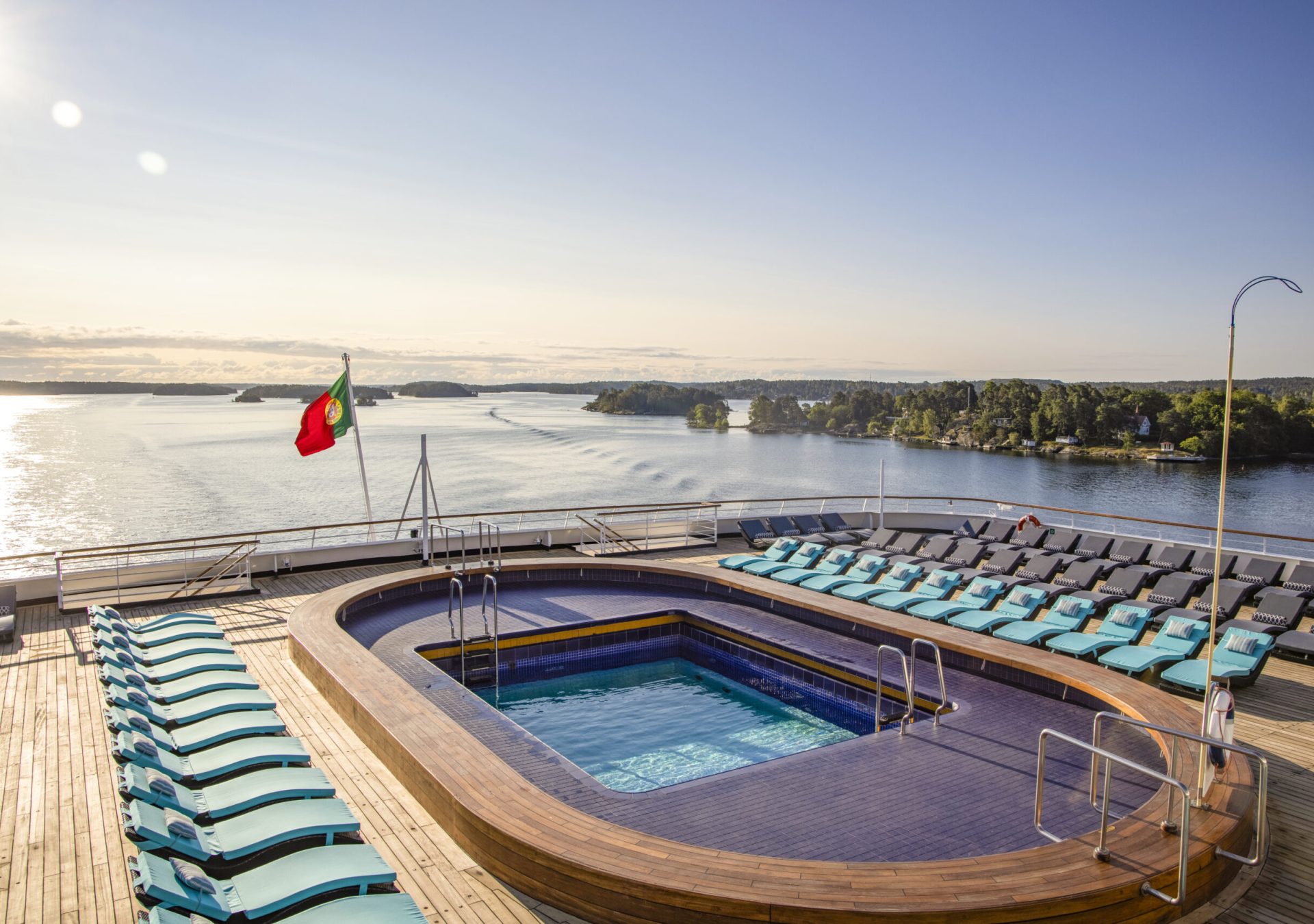 VDG_Oasis_Pool_2021-08-24-085_fptbzc